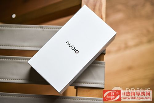 ŬȁZ7l(f)nubia Z7miniۃrC(j)Dp